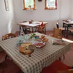 Bed & Breakfast River House Radolca 3*