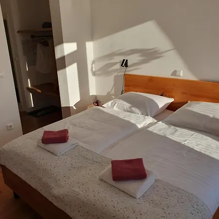 River House Radolca Bed and Breakfast