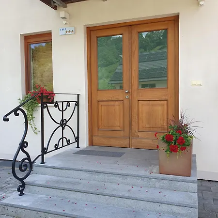 River House Radolca
