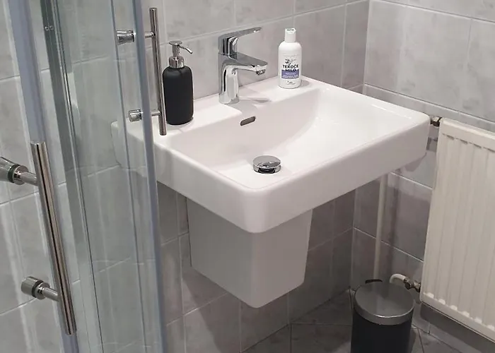 Nočitev z zajtrkom River House Radolca