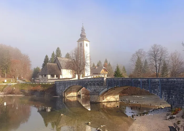 River House Radolca Nočitev z zajtrkom 3*